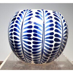 Vintage Blue & White CeramicCandle Holder With Leaf Pattern